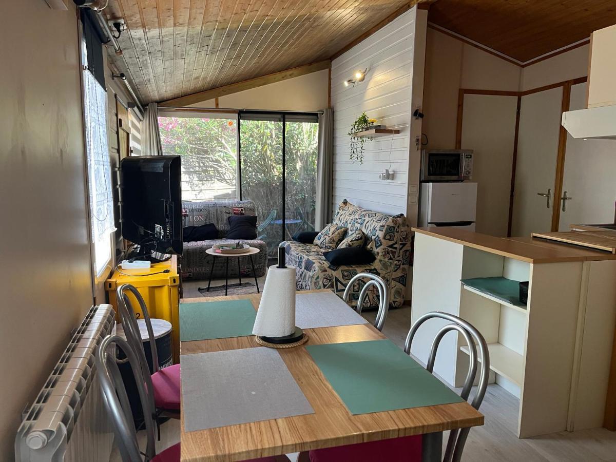 Chalet Agreable En Bord En De Mer. لو بورت - دي - بارك المظهر الخارجي الصورة